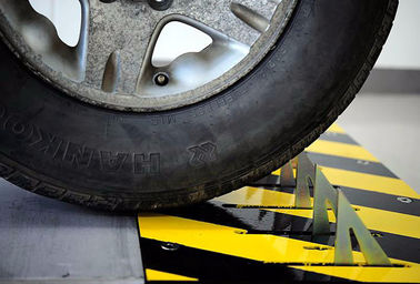 Automatic Vehicle Security Barrier , Anti Terrorist Hydraulic Road Block Barrier