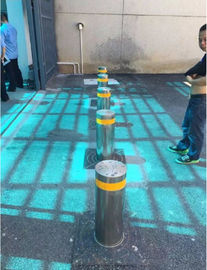 Stainless Steel Bollards Hydraulic Road Blocker Variable Frequency Controller With LED Light