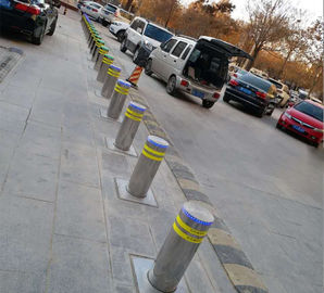 Adjustable Speed Electric Hydraulic Road Blocker Stainless Steel With LED Light